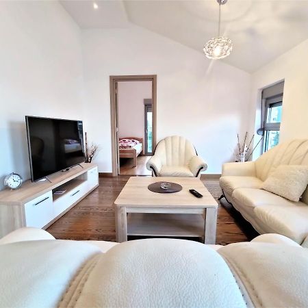 Pavlina Apartments บุดวา ภายนอก รูปภาพ