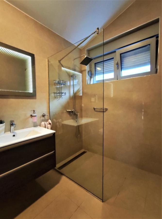 Pavlina Apartments บุดวา ภายนอก รูปภาพ