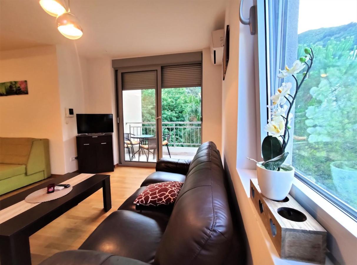 Pavlina Apartments บุดวา ภายนอก รูปภาพ